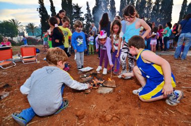 Gecikme Baomer şenlik İsrail
