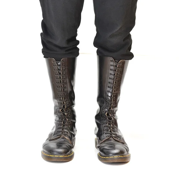 Paar kniehohe 20 Ösen schwarze Schnürstiefel — Stockfoto