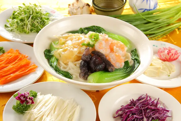 Big shrimp soup noodles — Stock Photo, Image