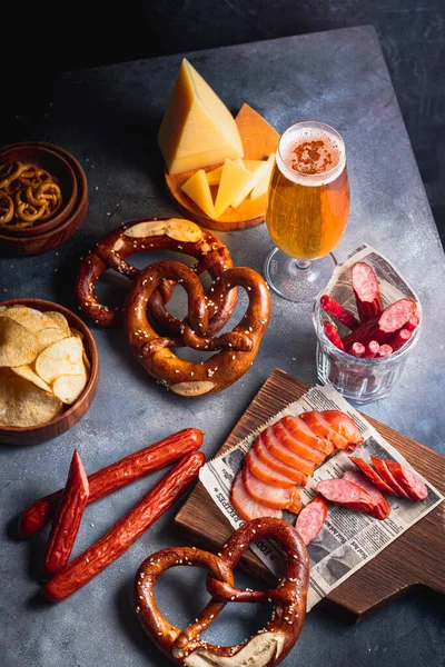 Beer Glass Assortment Beer Snack Brezel Cheese Potato Chips Sausages — Stock Photo, Image