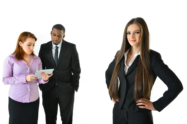 Mujer de negocios exitosa y su equipo — Foto de Stock