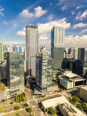 Taguig, Metro Manila, Filipinler - PSE karargahı ve Shangri-la Oteli, BGC 'deki önemli binalardan biri..