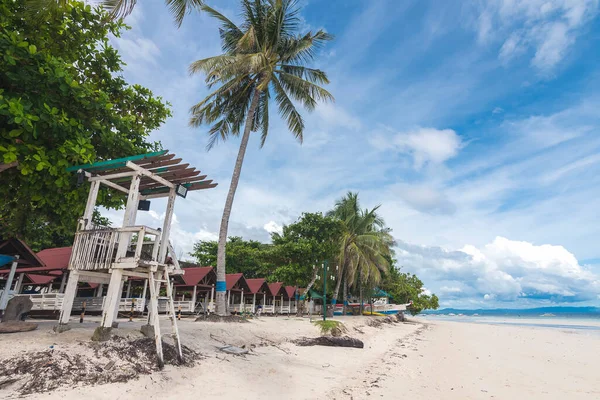 Una Torre Salvavidas Rústica Pintoresca Dumaluan Beach Isla Panglao Bohol Fotos de stock libres de derechos