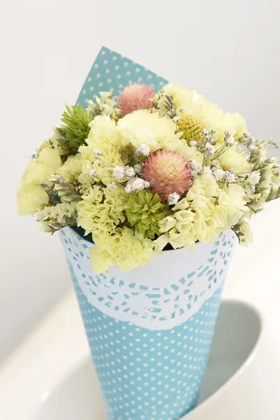 Aranyos szárított virágok — Stock Fotó