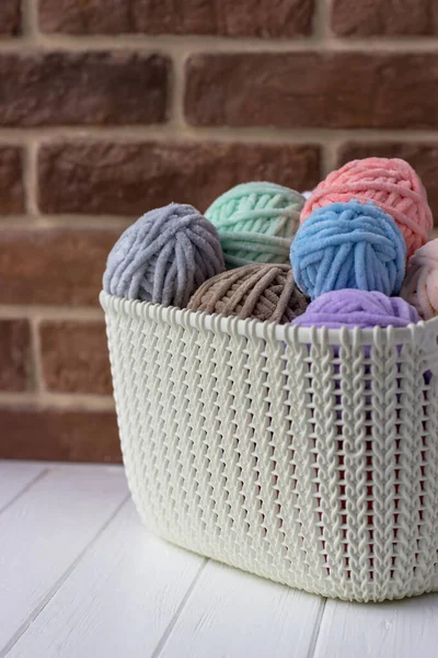 Basket Coils Plush Yarn Pastel Colors Knitter Basket White Table — Stock Photo, Image