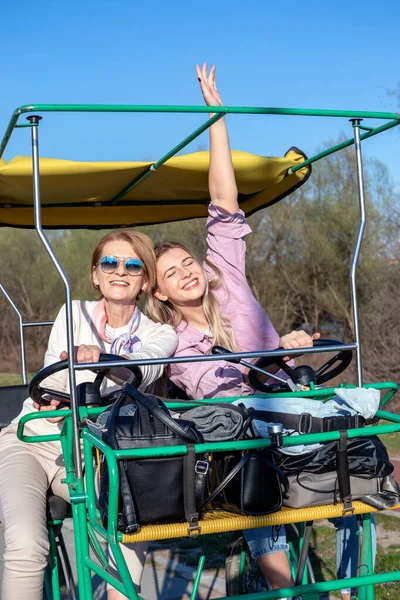 Mother Daughter Having Fun Riding Roofed Tandem Bicycle Quadricycle Steering — Stok fotoğraf