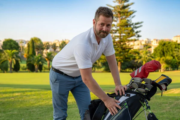 Golf Style Living Cropped Image Male Golfer Course Holding Something — Zdjęcie stockowe