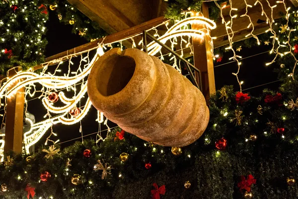 Trdelnik (cake), christmas decorations with branch — Stock Photo, Image