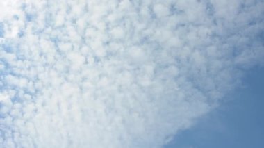 Mavi Gökyüzü bulutlu - timelapse