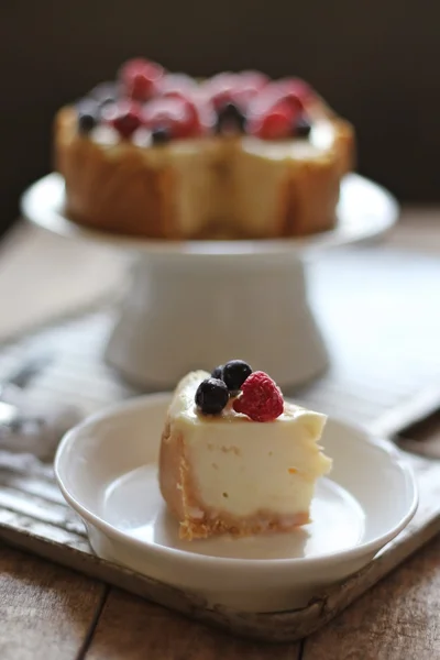 Tarta de queso, pudín al horno de cuajada, postre — Foto de Stock