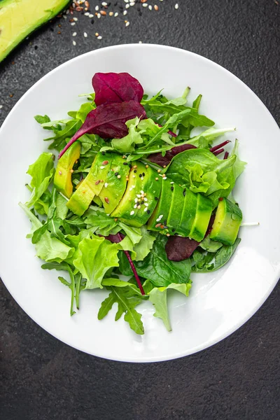 Avocado Salad Fresh Leaf Mix Lettuce Spinach Arugula Chard Meal — Stock Photo, Image