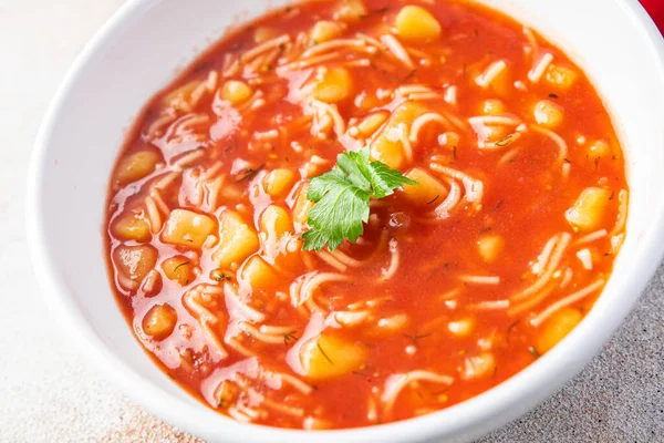 Minestrone Sopa Tomate Rojo Primer Plato Snack Comida Mesa Copia —  Fotos de Stock