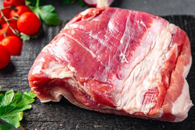 Göbekli domuz eti taze domuz pastırması et tabakası domuz yağı yemek abur cuburu fotokopi uzay yiyecek arka plan kırsal 