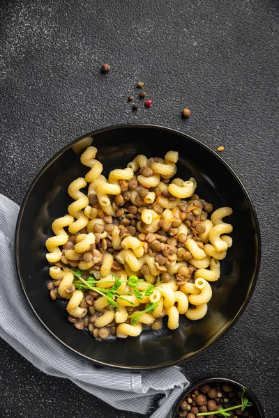 makarna mercimek cavatappi fasulye baklagiller yok et yiyecekler yok fotokopi uzayı arka plan kırsal 