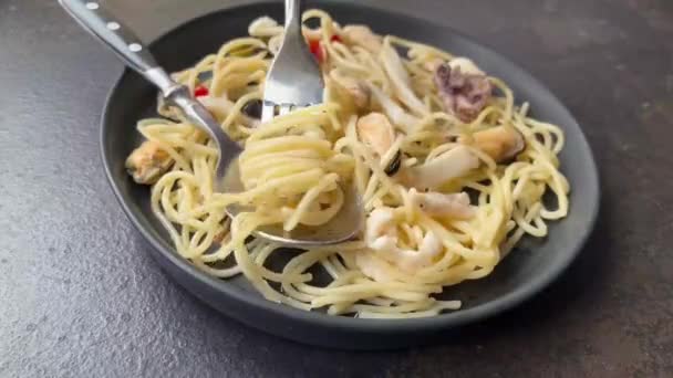 Seafood Pasta Spaghetti Meal Food Snack Table Copy Space Food — Stock videók