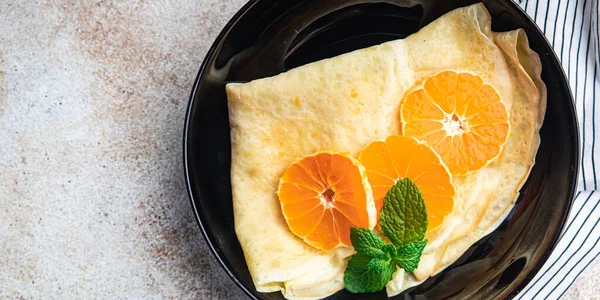 Crepes Citrus Thin Pancakes Sweet Dessert Tangerine Tangerines Breakfast Healthy — Zdjęcie stockowe