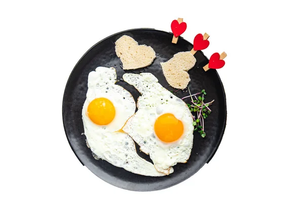 Masada Sevgililer Günü Yumurta Kahvaltısı Yağda Yumurta Kalp Şeklinde Tatil — Stok fotoğraf