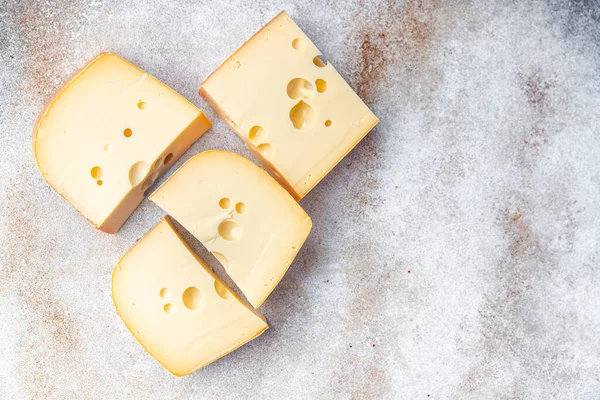 Gerijpte Harde Kaas Vers Dieet Gezonde Maaltijd Voedsel Snack Tafel — Stockfoto