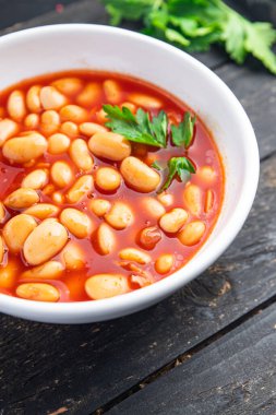 Fasulye soslu fasulye ikinci tabak sağlıklı yemek sağlıklı yemek diyet aperatifler masa üzerinde fotokopi uzay arka planı kırsal keto veya paleo diyet vejetaryen veya vejetaryen gıda