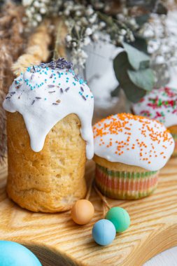 Paskalya pastası tatlı tatlı tatlı tatlı tatlı tatlı kulich bayramlı Paskalya yemeği uzay yemek arka planının fotokopisi 