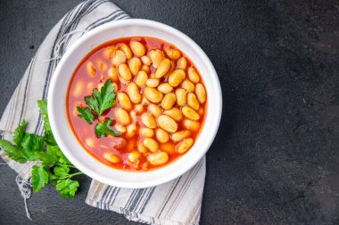 Fasulye sosu fasulye sağlıklı yemek taze porsiyon sağlıklı yemek diyet aperatifi masada fotokopi alanı gıda arka planında 