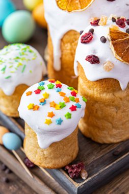 Paskalya pastası, Paskalya bayramı, tatlı tatlı tatlı, bayram, ortodoks, paskalya bayramı, sofrada atıştırmalık şeyler ikram etmek, uzay yiyeceklerinin fotokopisi.