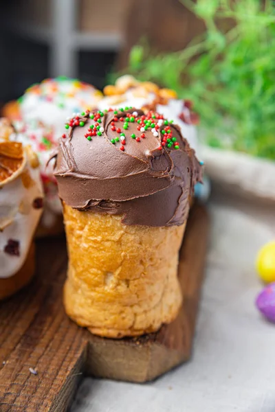 Wielkanoc Ciasto Czekolada Glazura Brązowy Wielkanoc Wakacje Ciasto Kulich Domowe — Zdjęcie stockowe