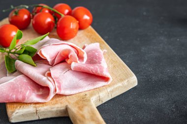 domuz eti dilimi taze sağlıklı yemek aperatifi masanın üzerinde fotokopi alanı arka plan kırsal