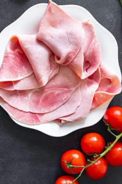 domuz eti dilimi taze sağlıklı yemek aperatifi masanın üzerinde fotokopi alanı arka plan kırsal