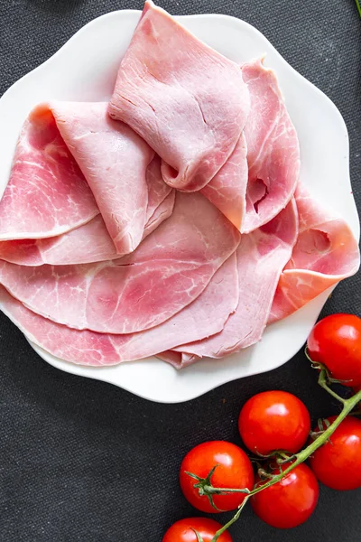 domuz eti dilimi taze sağlıklı yemek aperatifi masanın üzerinde fotokopi alanı arka plan kırsal