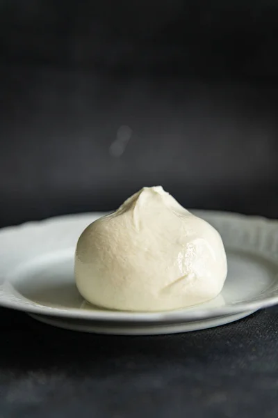 Buratta Ser Burratina Świeże Zdrowe Posiłki Jedzenie Przekąski Dieta Stole — Zdjęcie stockowe