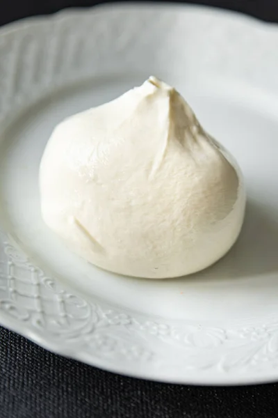 Buratta Queso Burratina Comida Fresca Merienda Mesa Copiar Espacio Alimentos —  Fotos de Stock