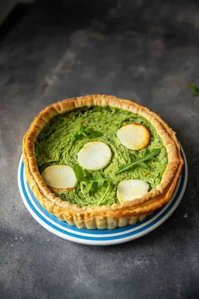 Savory Pie Green Spinach Tart Cheese Fresh Healthy Meal Food — стоковое фото