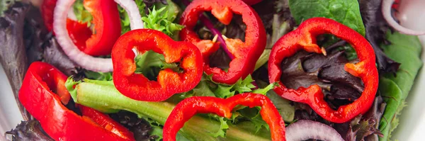 Pepper Salad Paprika Sweet Vegetable Green Leaves Fresh Dish Healthy — Fotografia de Stock