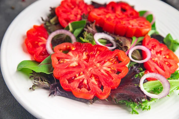 Salada Tomate Vegetal Prato Fresco Refeição Saudável Comida Lanche Mesa — Fotografia de Stock