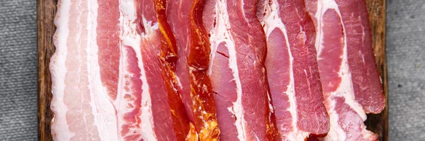 Strisce Pancetta Lardo Maiale Carne Farina Cibo Snack Sulla Tavola — Foto Stock