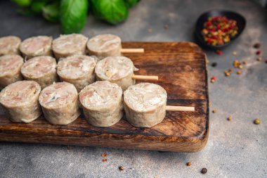 offal meat food kebabı Troyes domuz eti yemek abur cuburu masa üzerinde fotokopi alanı yemek arka planı 
