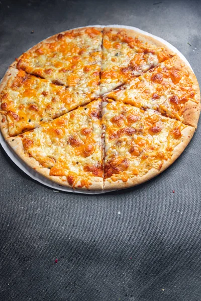 Pizza Queso Comida Rápida Queso Plato Comida Saludable Bocadillo Mesa —  Fotos de Stock