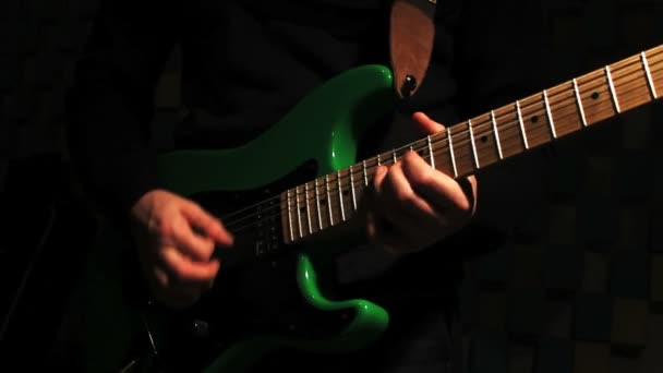 摇滚吉他独奏 — 图库视频影像