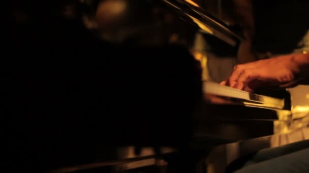 Джазовое фортепиано — стоковое видео