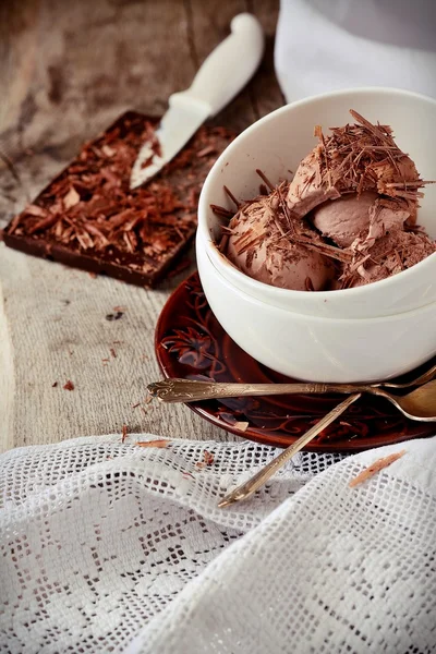 Chocolate ice cream decorated — Stock Photo, Image