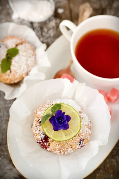 Verse zelfgemaakte cranberry muffins — Stockfoto