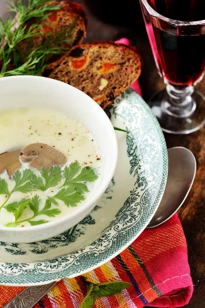 Zuppa di crema di patate con champignons — Foto Stock