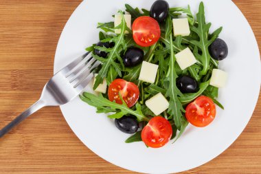 mozzarella salatası