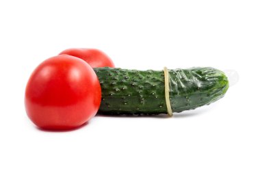 prezervatif ile izole salatalık