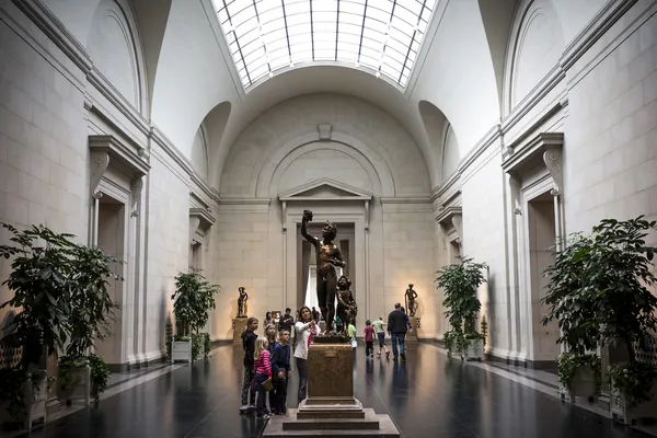 Kids sculpture national art gallery Washington — Stock Photo, Image