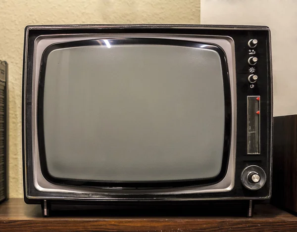 Przedni stary telewizor tv — Zdjęcie stockowe