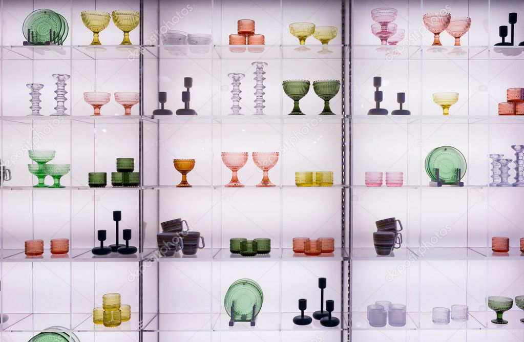 exhibition glass design shelf