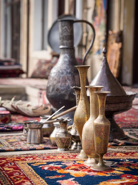 Recipientes de metal, Baku, Azerbaijão — Fotografia de Stock