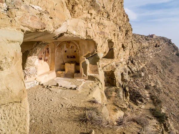 David Gareja, un complexe de monastère orthodoxe géorgien taillé dans le roc — Photo